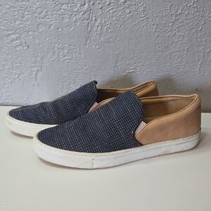 Donald J. Pliner Blue and Tan Loafers with Streamlined Silhouette